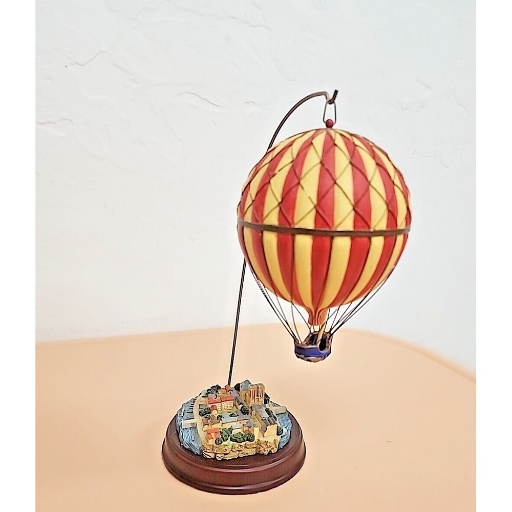 Harbour Lights Memories of Paris SkyBound‎ Hot Air Balloon 2003 SB001